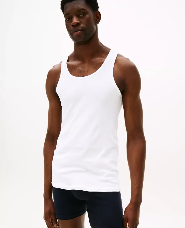 Tommy Hilfiger Men’s Vest 3 Pack – Cotton Undershirts Pakistan