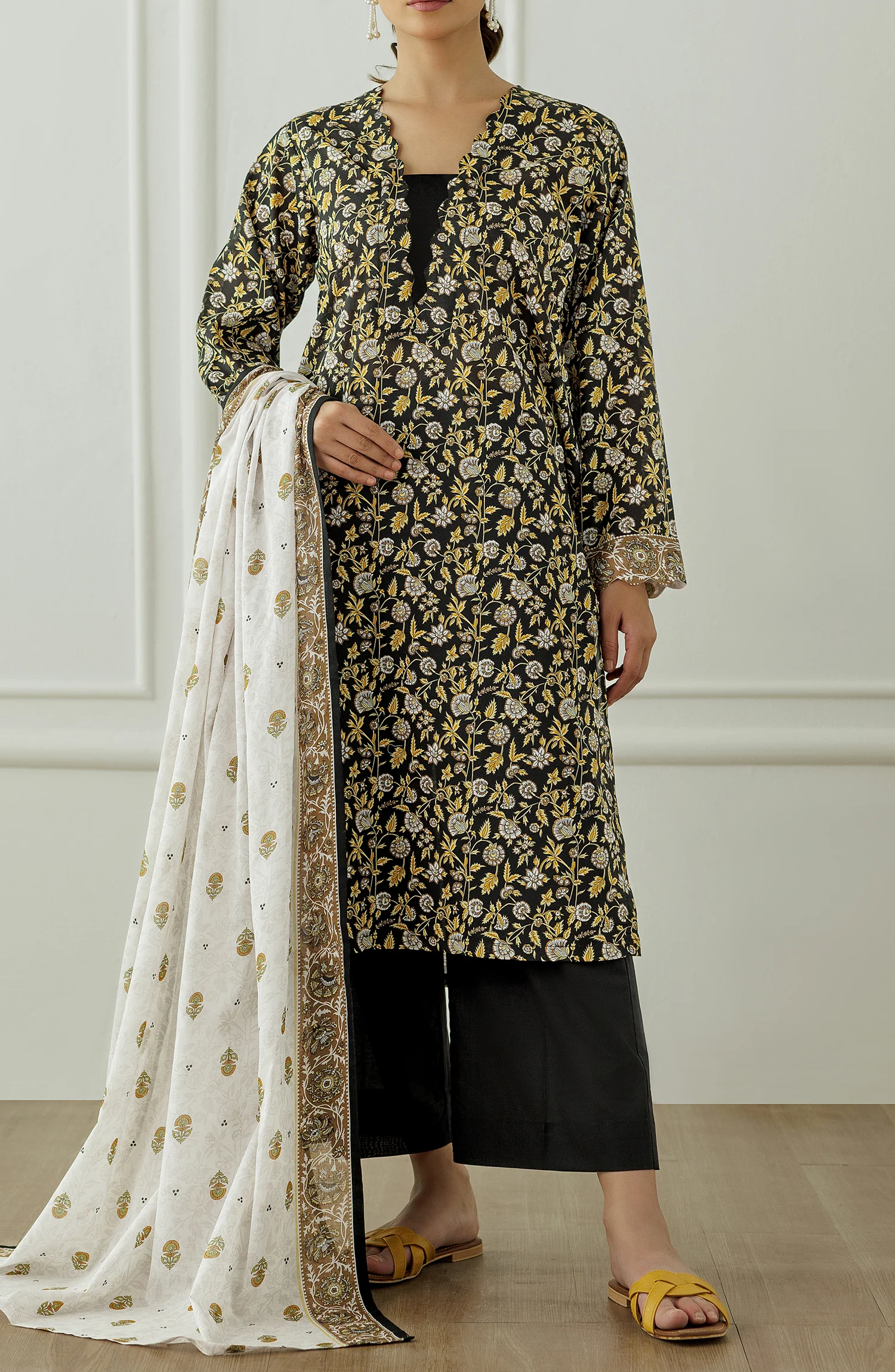 Orient OTL-25-017/U Black Unstitched 3 Piece Printed Lawn Suit